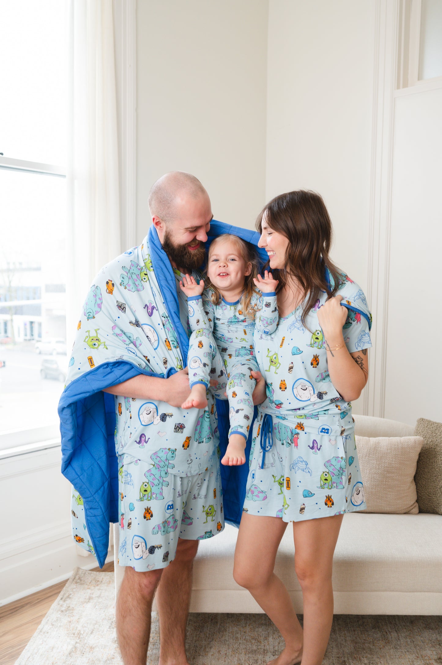 Monsters Mens 2pc Pajamas
