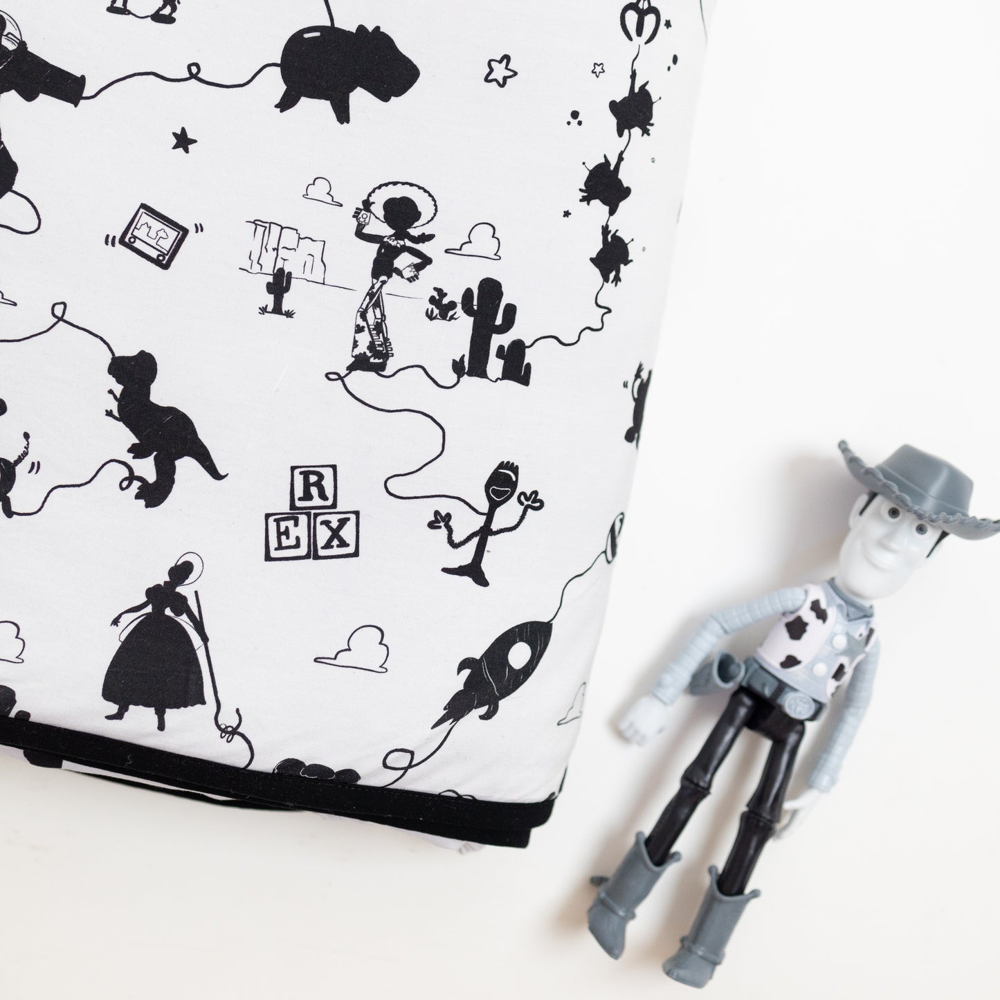 Simple Toys Snuggle Blanket