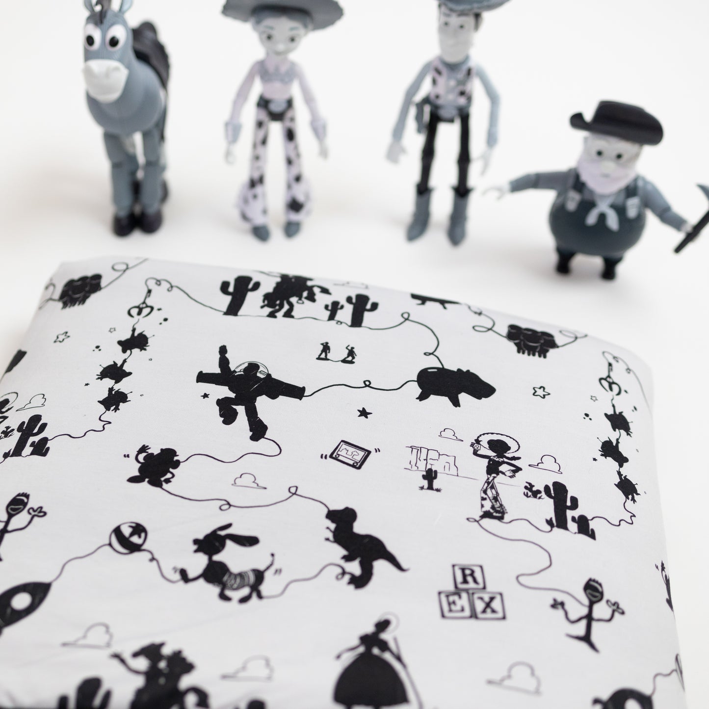 Simple Toys Snuggle Blanket