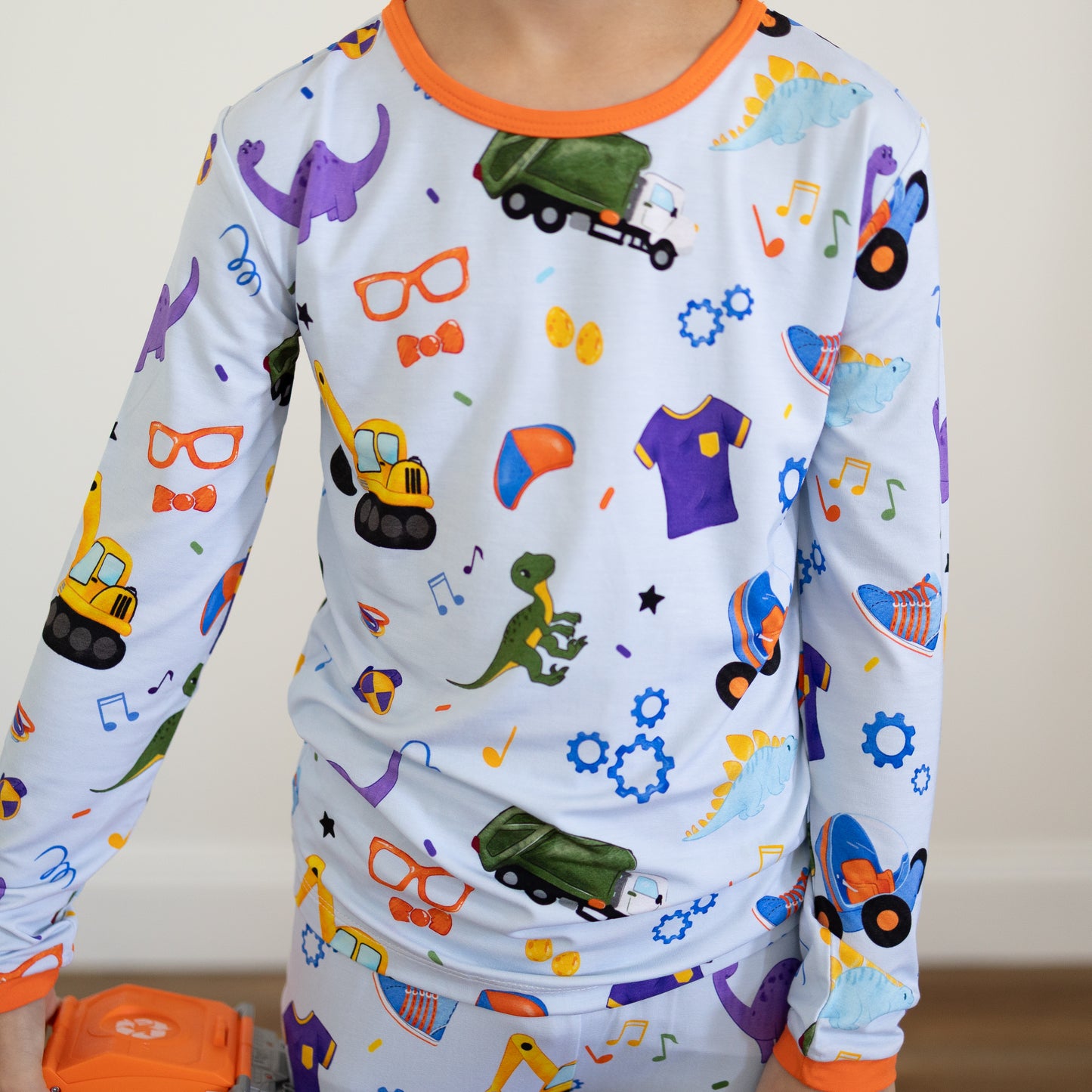 Learning with Friends 2pc Long Sleeve Pajamas