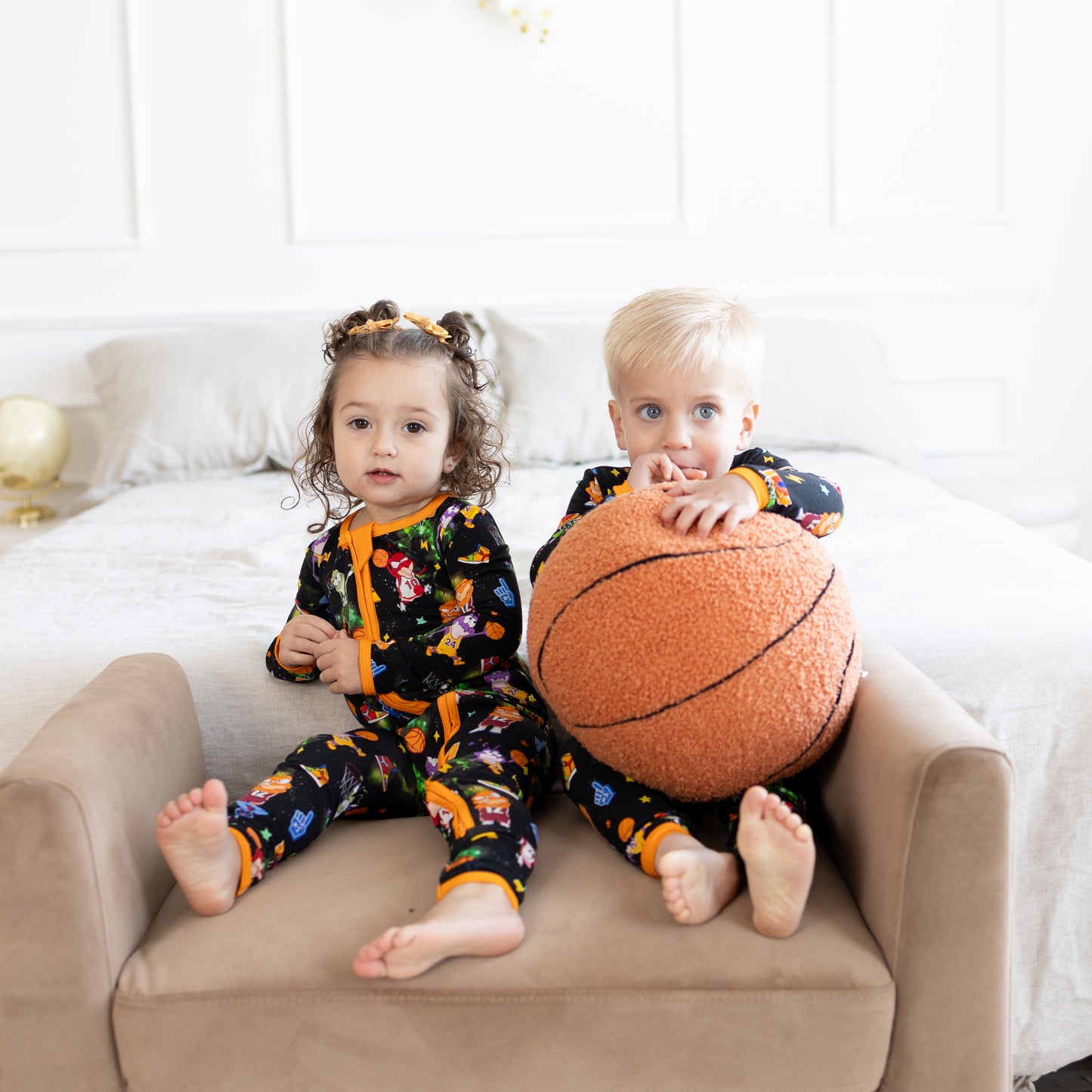 Alien Hoops 2pc Long Sleeve Pajamas
