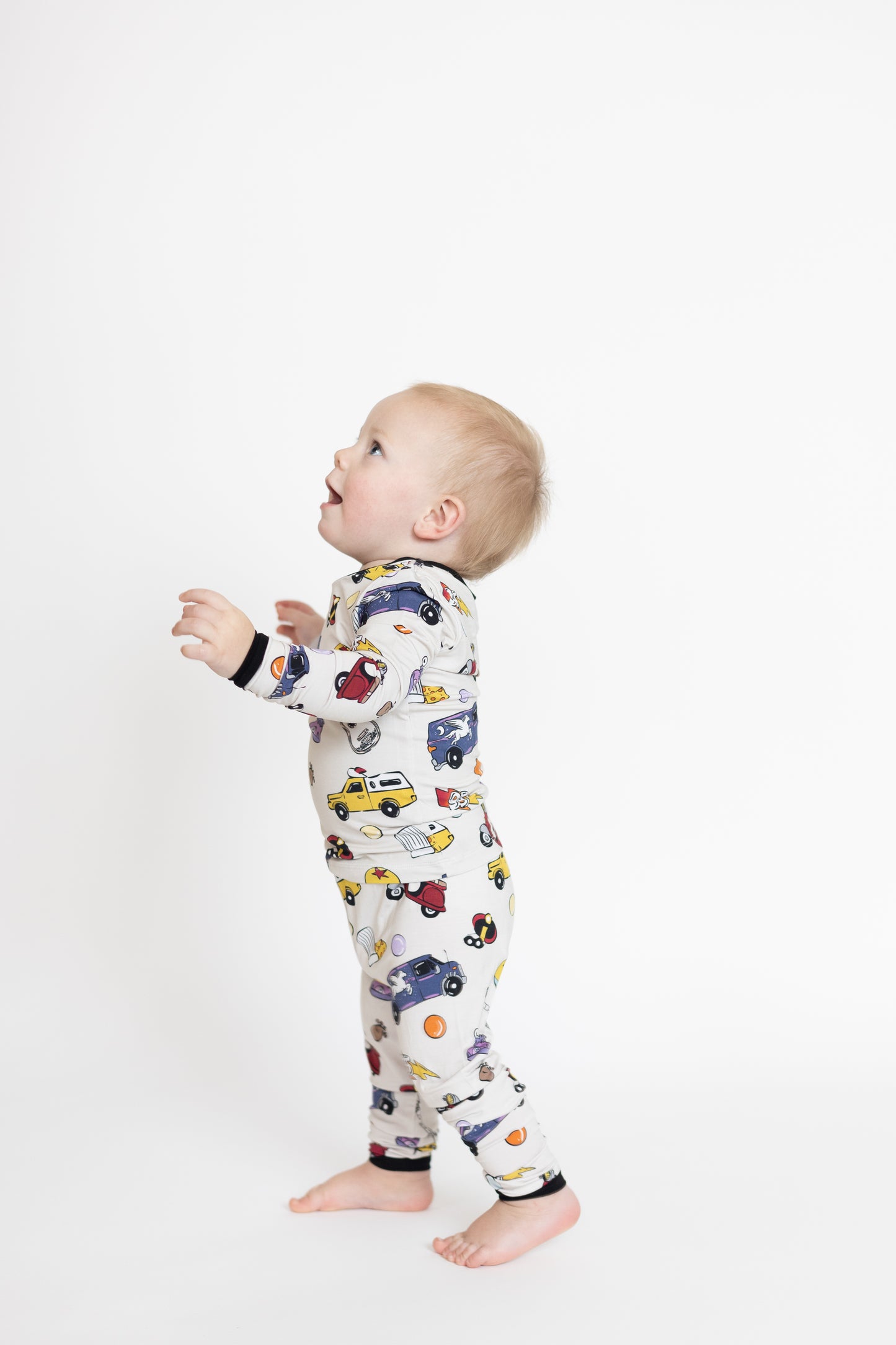 Animated Icons 2pc Long Sleeve Pajamas