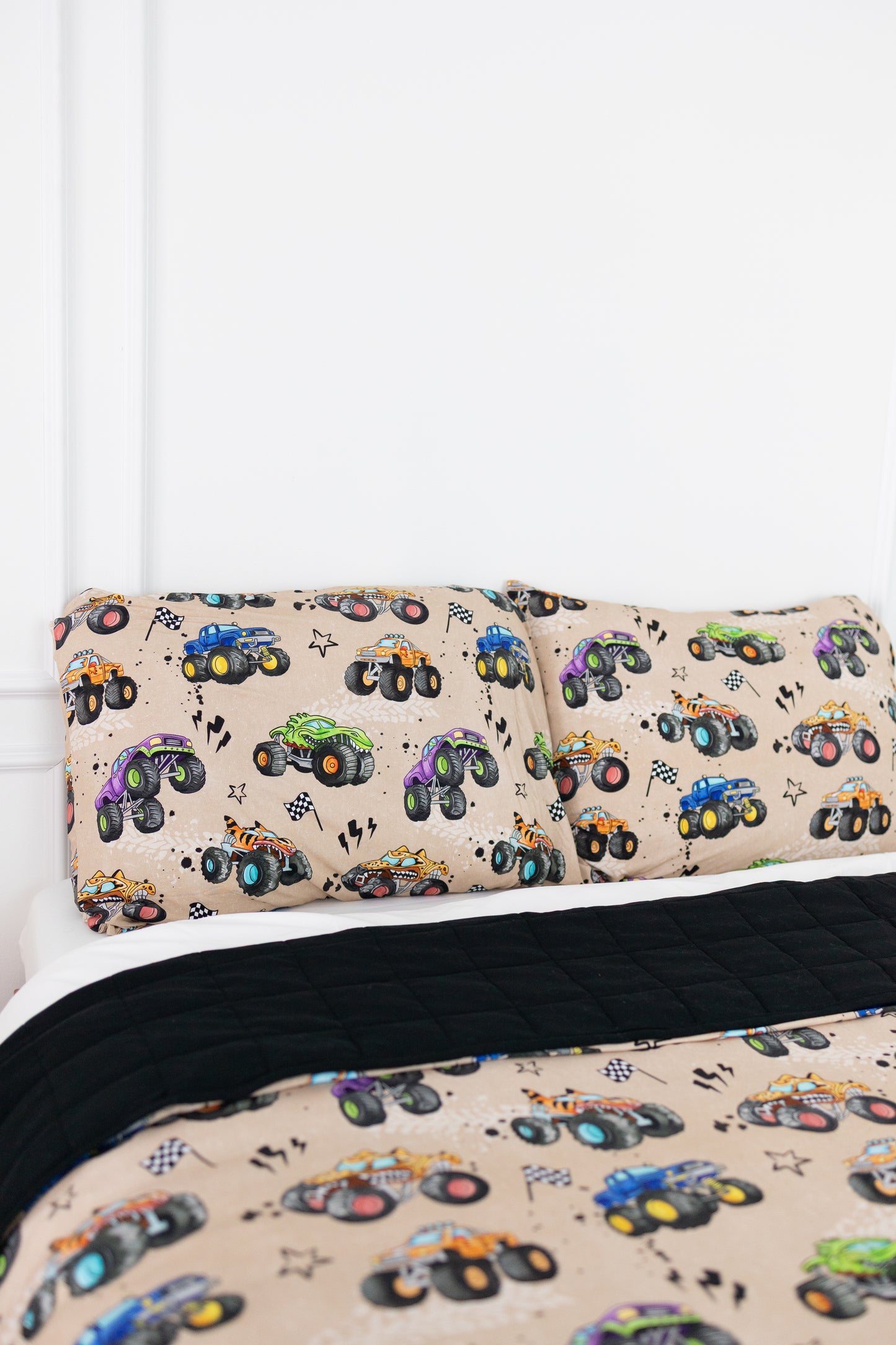 Monster Trucks 2.0 Snuggle Blanket