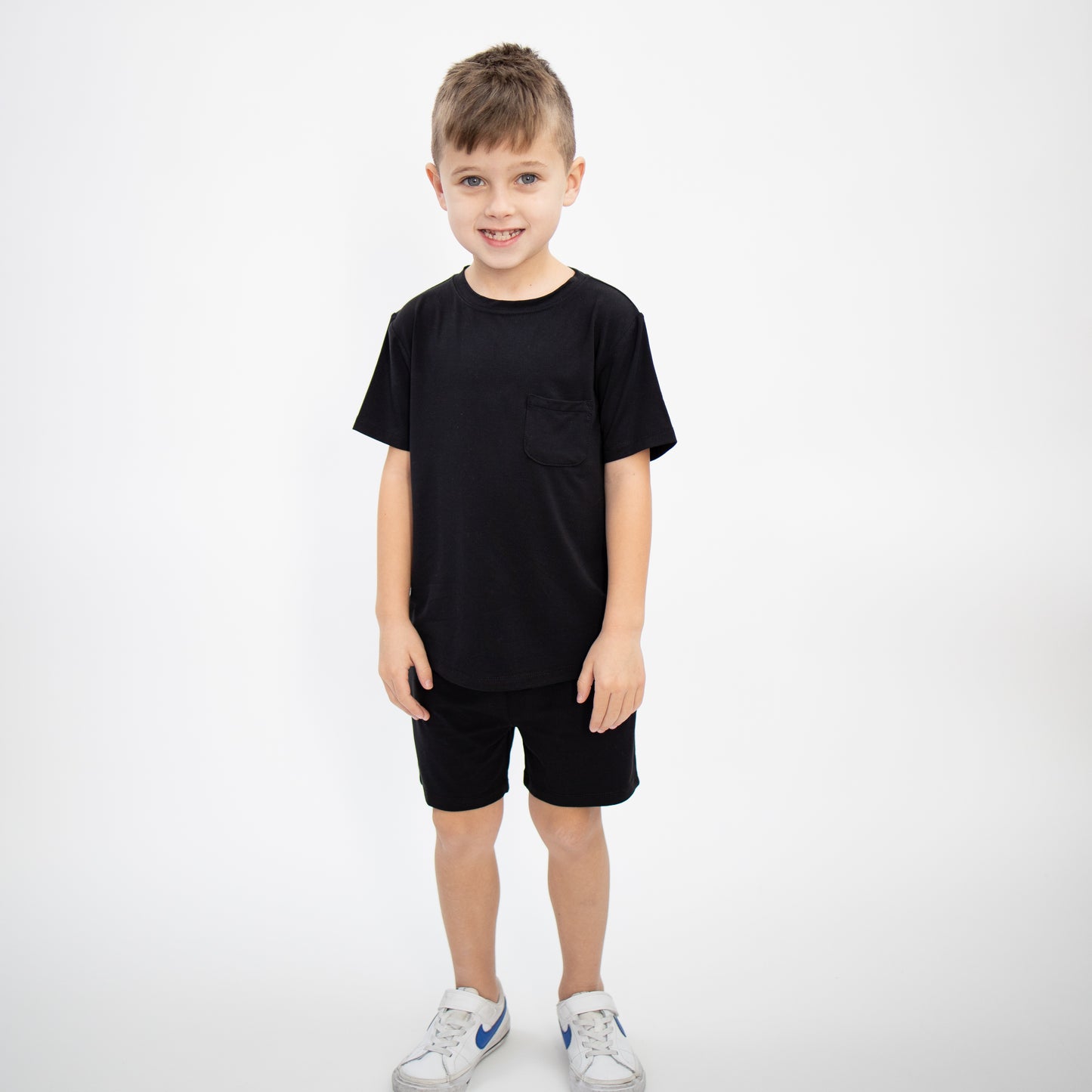 Onyx Daywear Pocket Tee