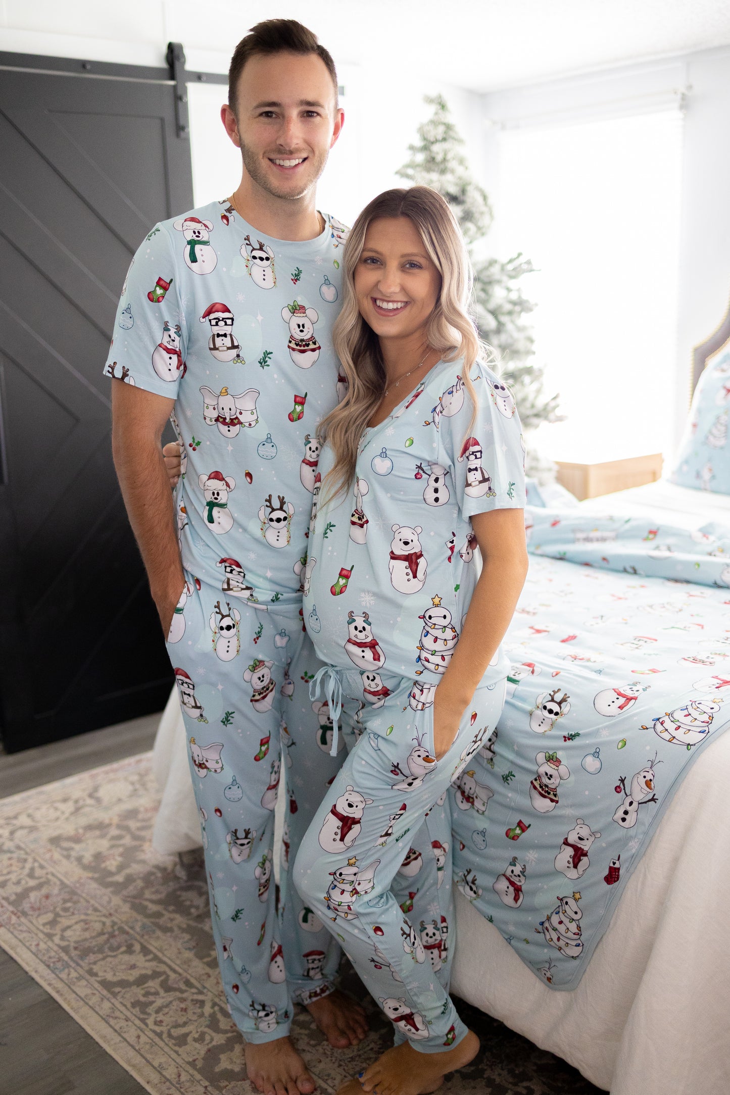 Frosty Friends Mens Pajama Separates
