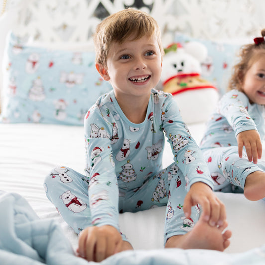 Frosty Friends 2pc Long Sleeve Pajamas