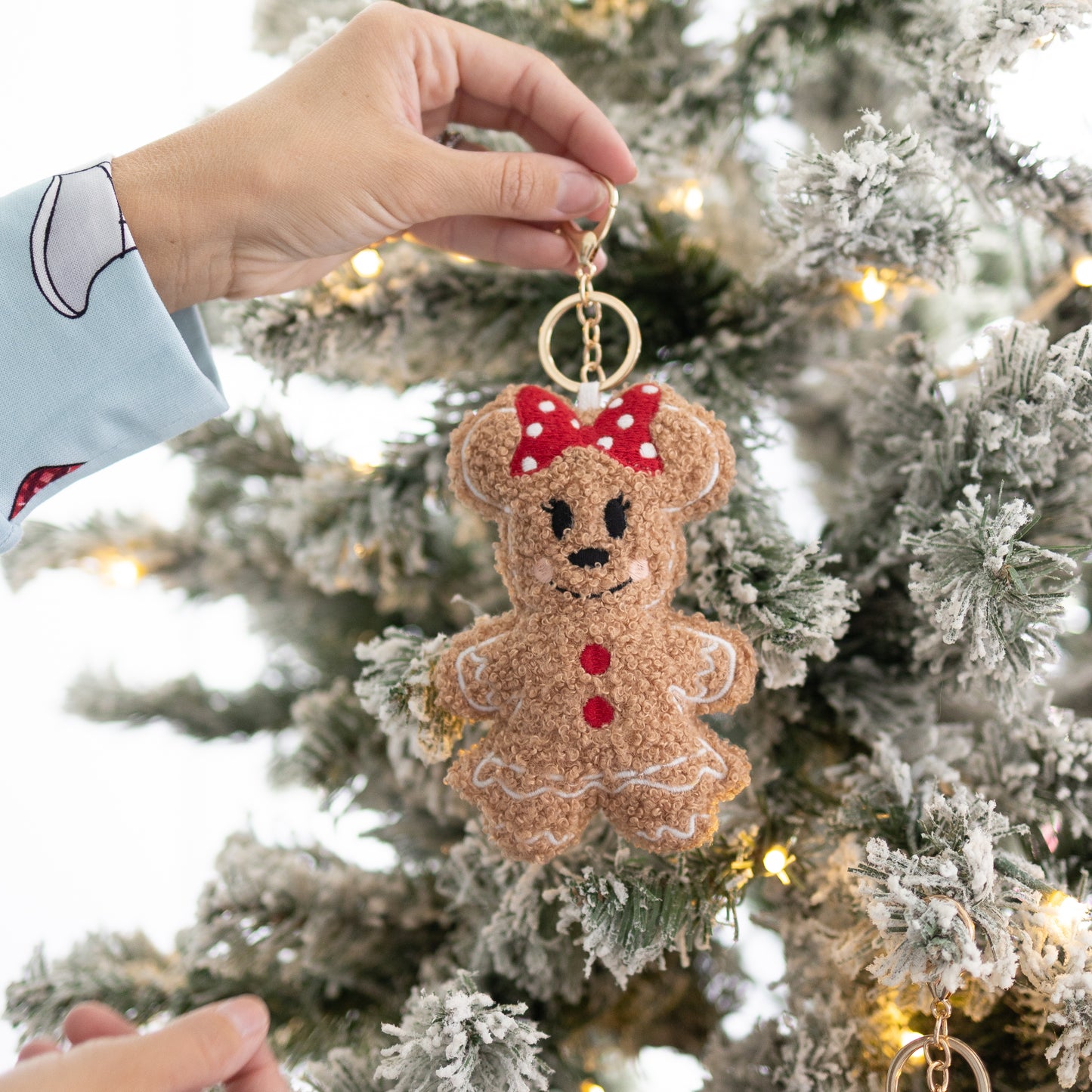 Decorative Holiday Charms (Gingerbreads & Snowmen) NOVEMBER PREORDER DO NOT MIX
