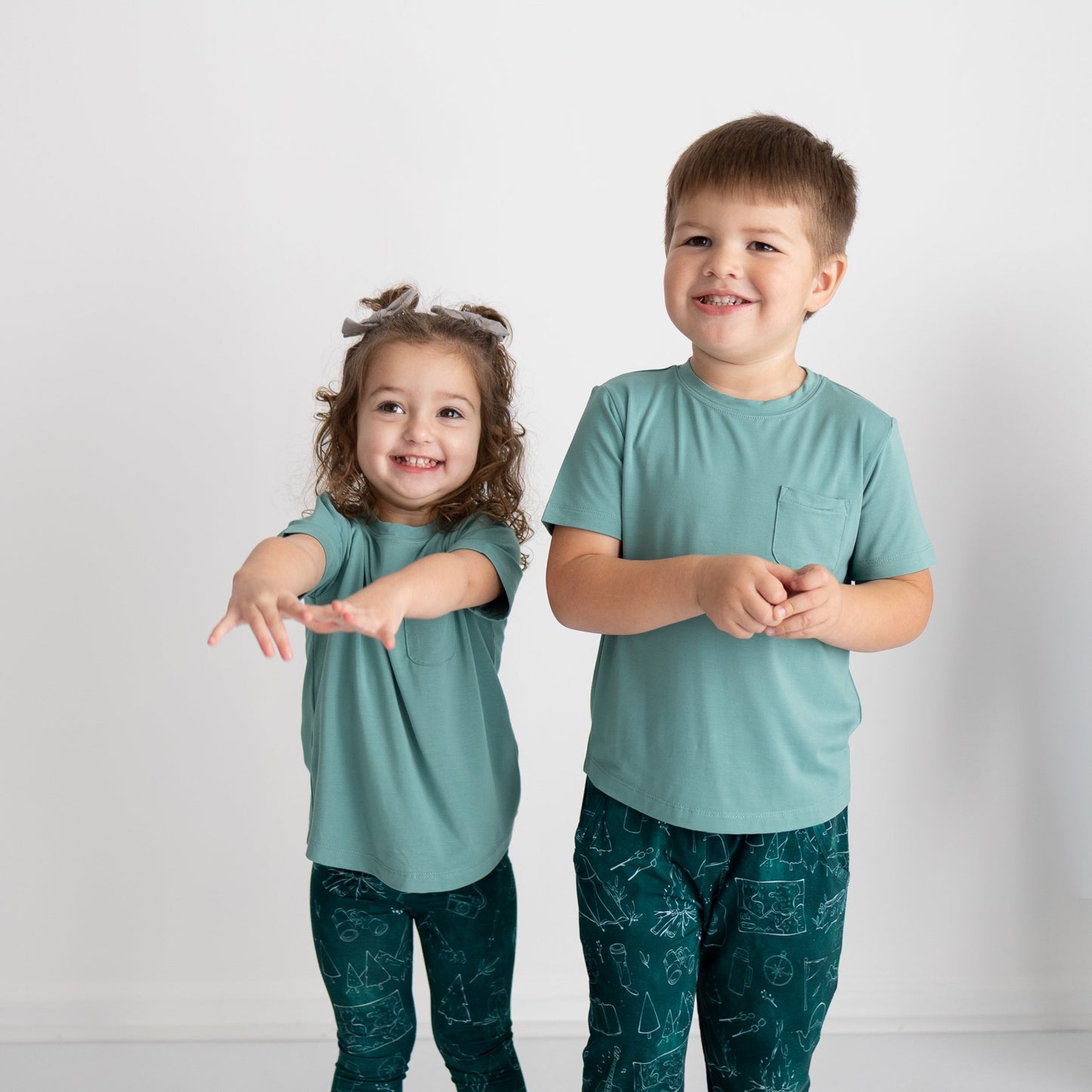 Moss Daywear Pocket Tee