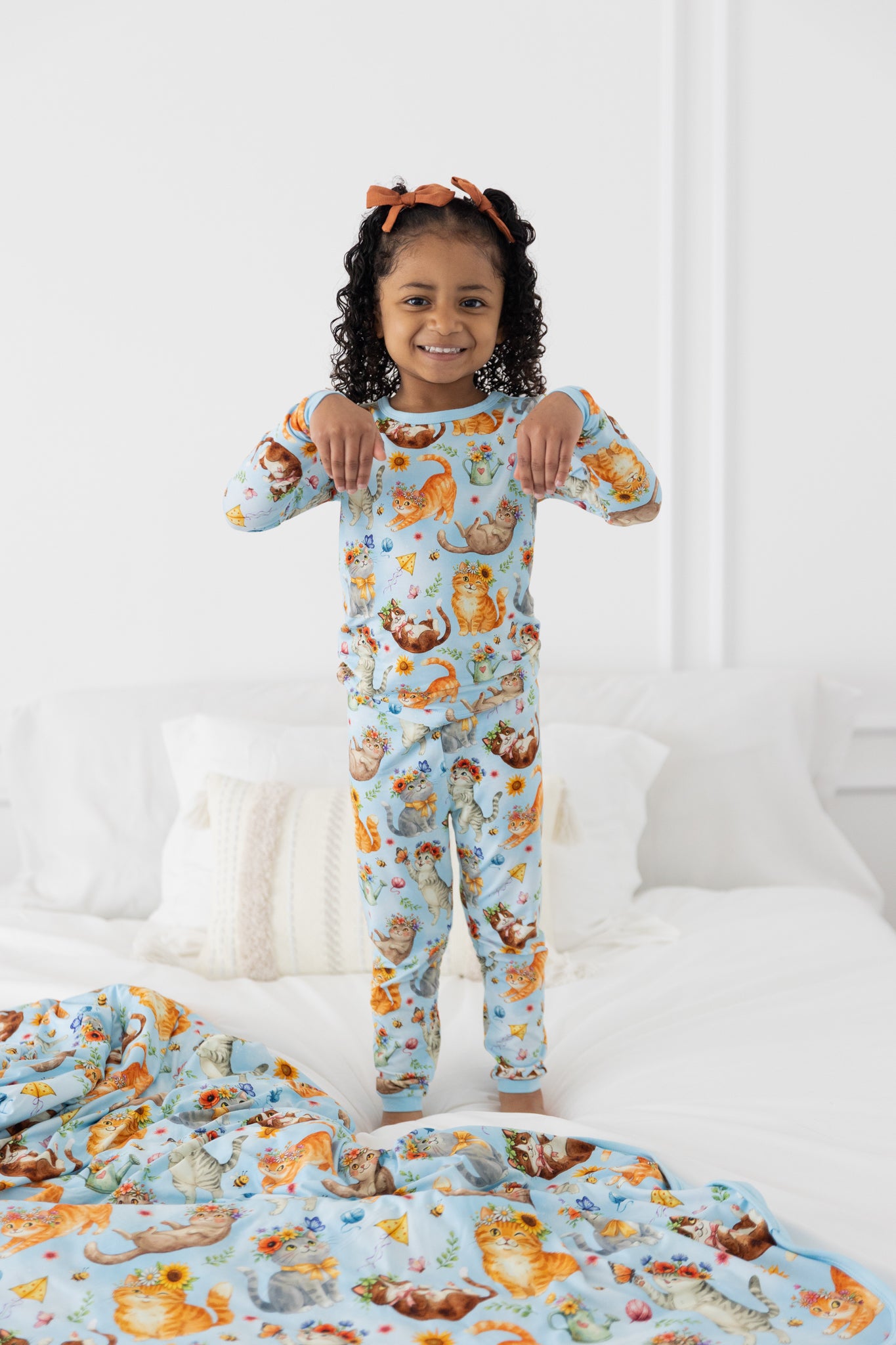 Whiskers & WIldflowers 2pc Long Sleeve Pajamas