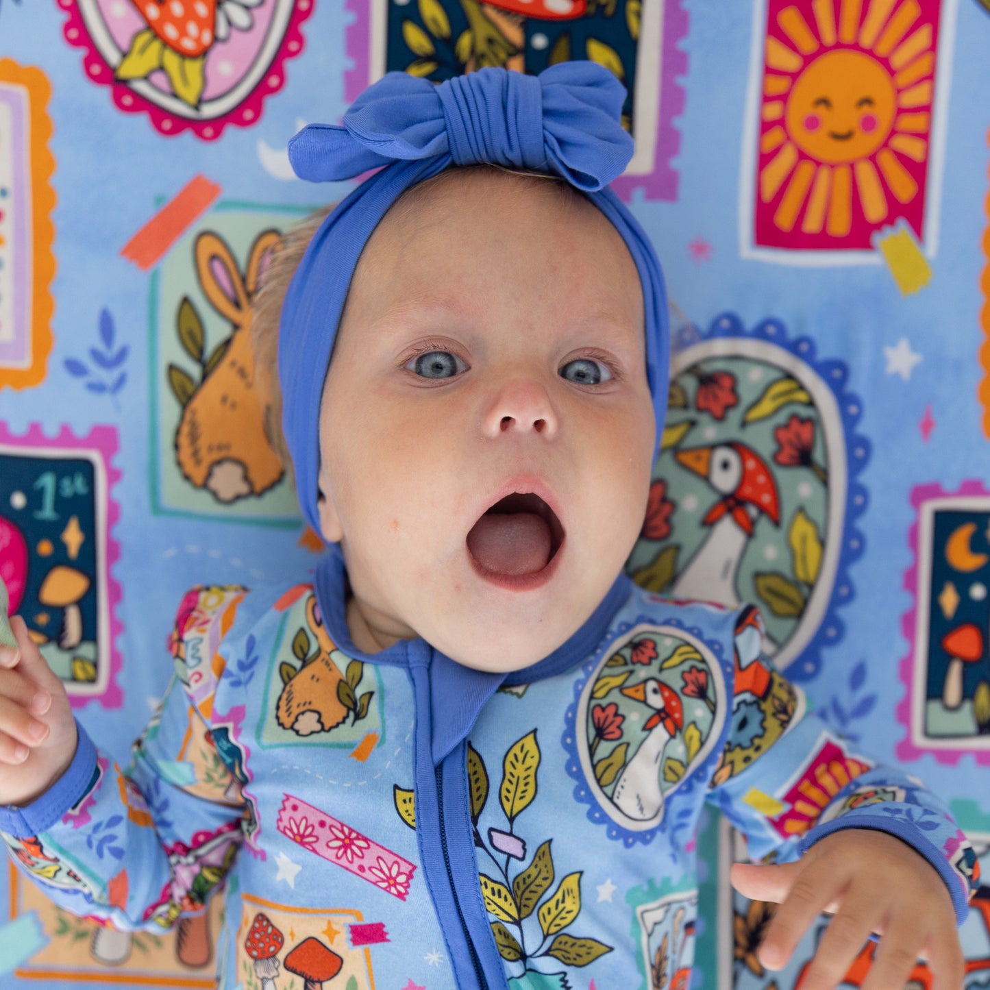 Summer Stamps Convertible Zippy