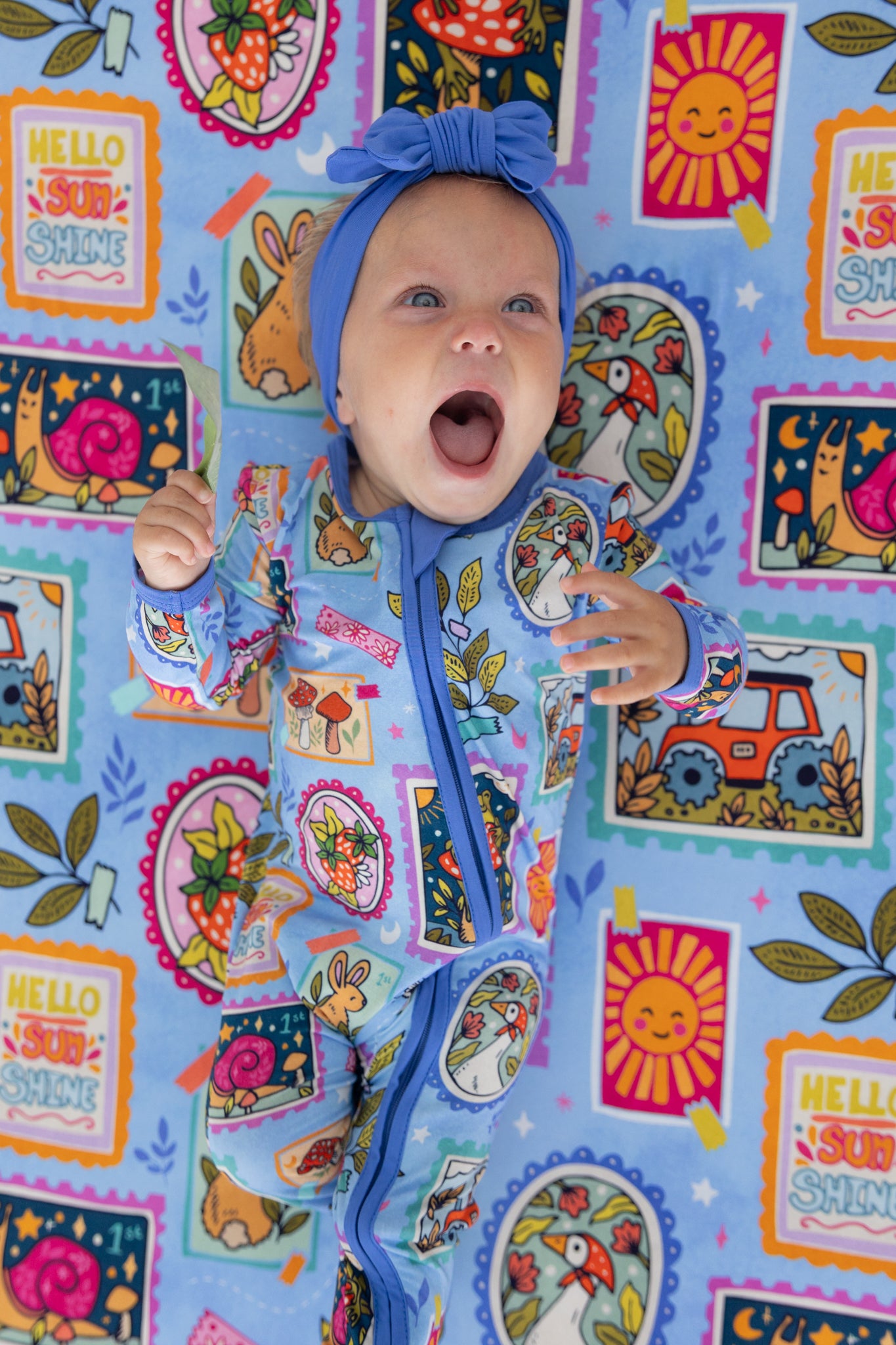 Summer Stamps Convertible Zippy