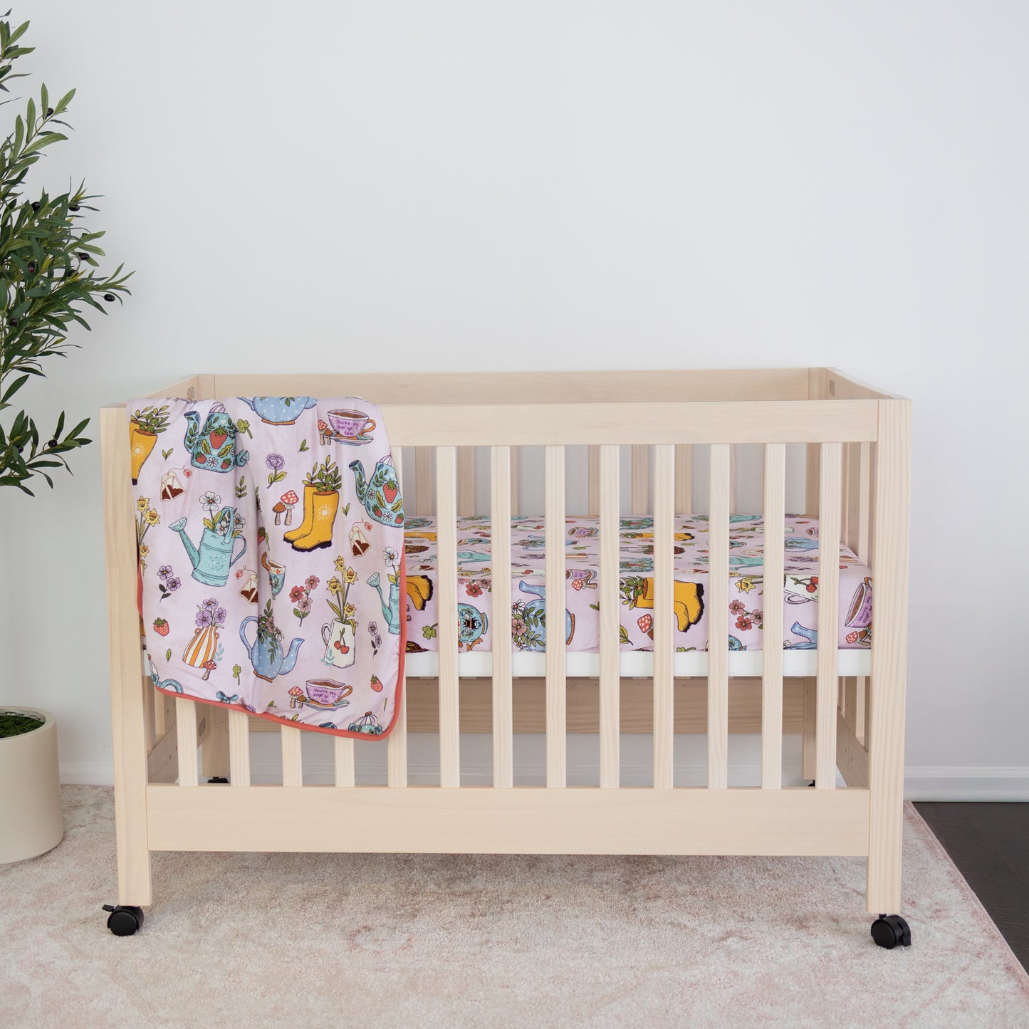 Bloom & Brew Mini Snuggle Blanket