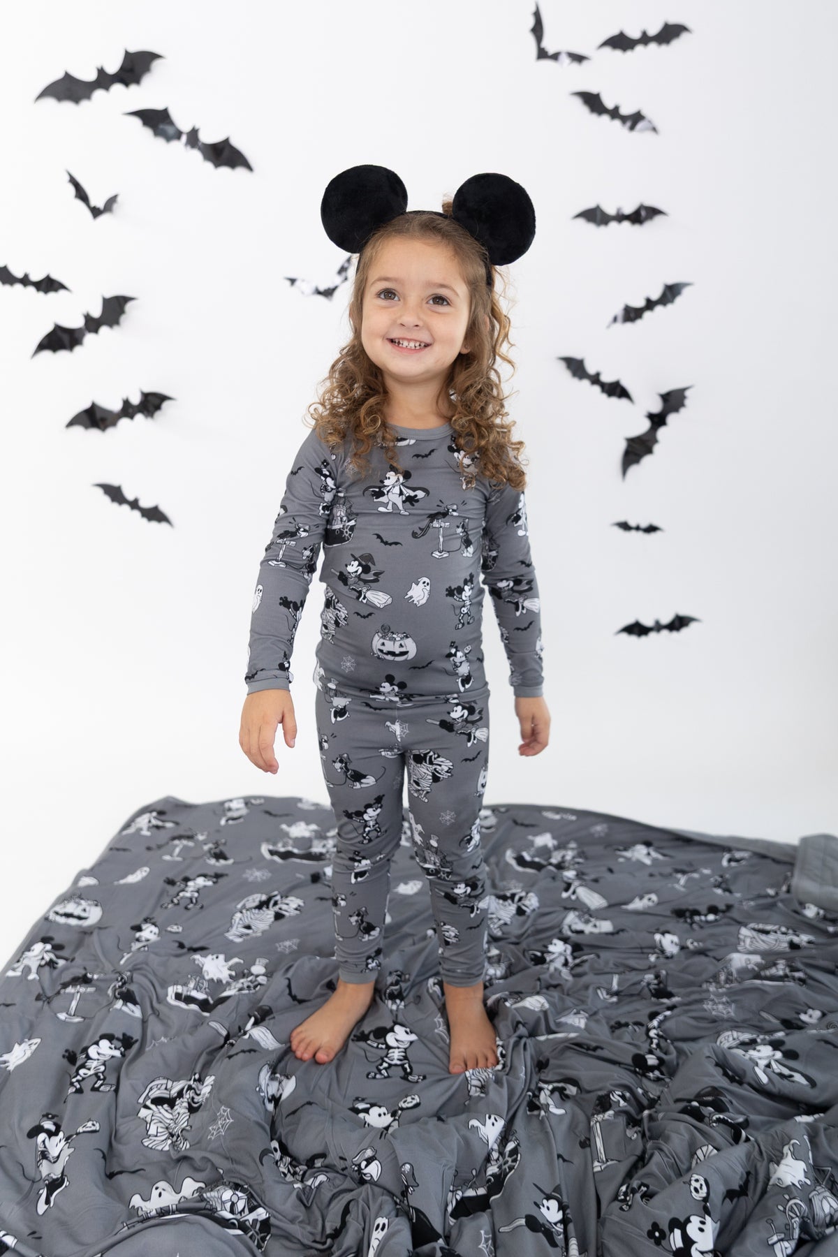 Haunted Steamboat 2pc Long Sleeve Pajamas