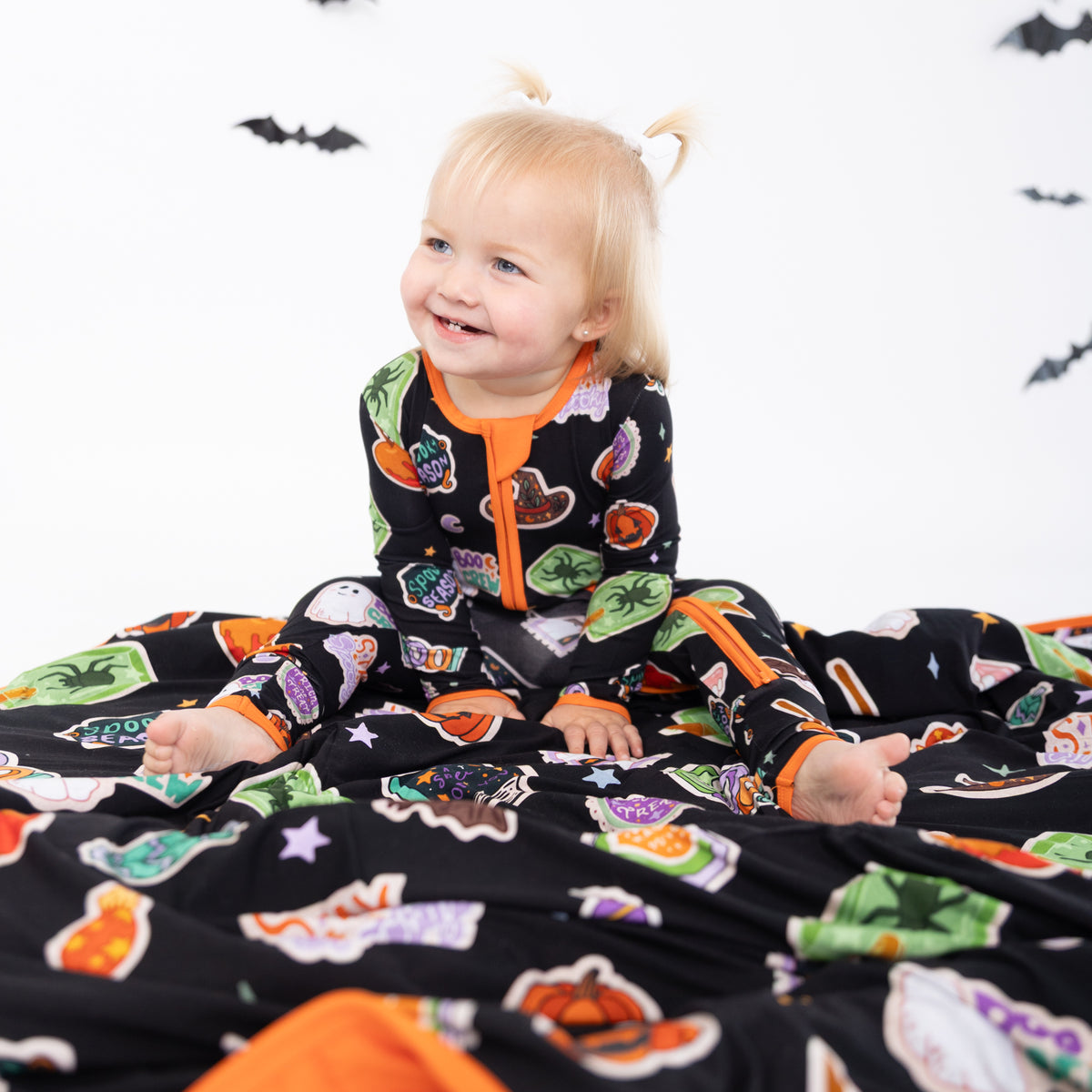 Spooky Icons Convertible Zippy