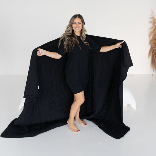 Onyx XL Snuggle Blanket