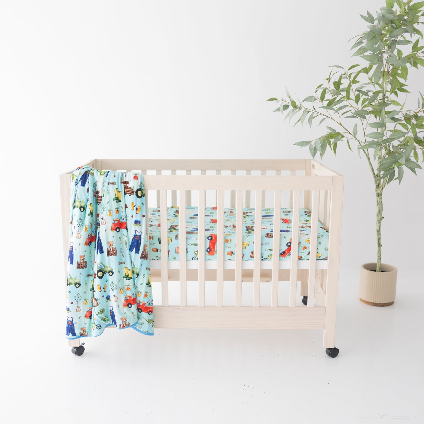 Garden Gather Crib Sheet